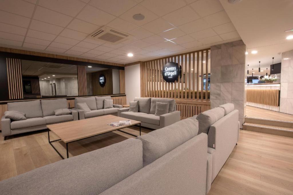 Hotel Comtes D Urgell Andorra la Vella Ngoại thất bức ảnh